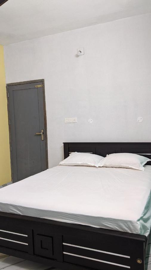 Dilkush Munroe Homestay Kollam Kültér fotó